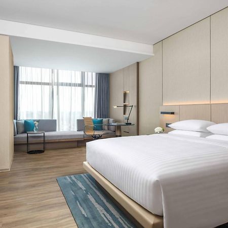 Courtyard By Marriott Shenzhen Bao'An Hotel Buitenkant foto
