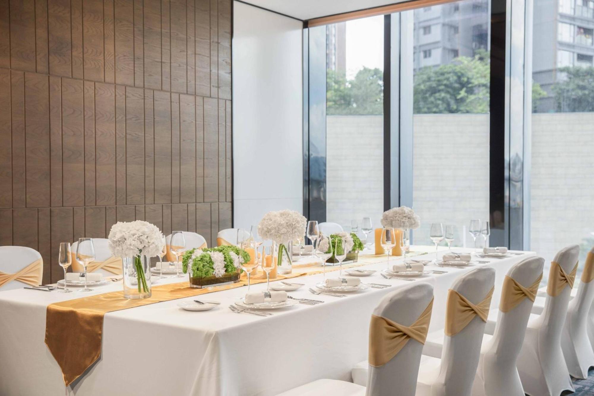 Courtyard By Marriott Shenzhen Bao'An Hotel Buitenkant foto