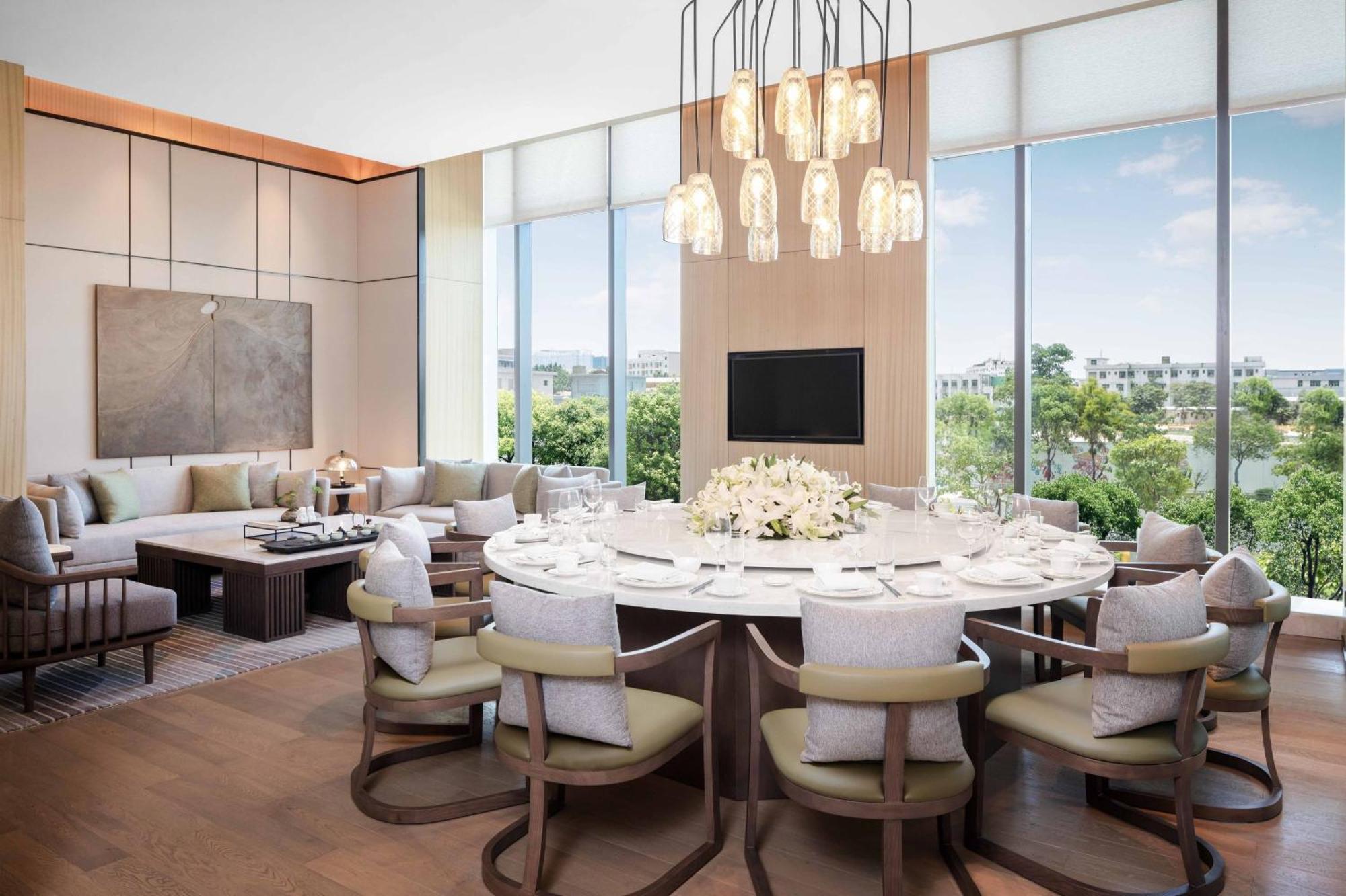 Courtyard By Marriott Shenzhen Bao'An Hotel Buitenkant foto