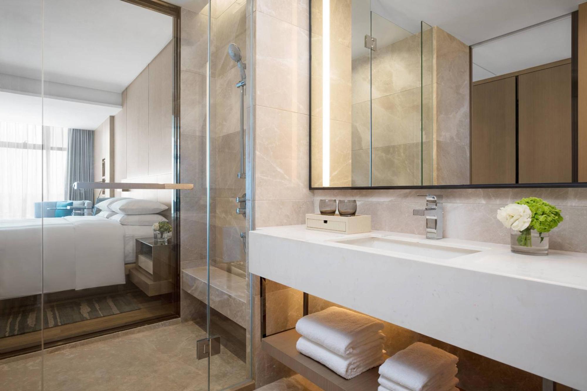 Courtyard By Marriott Shenzhen Bao'An Hotel Buitenkant foto