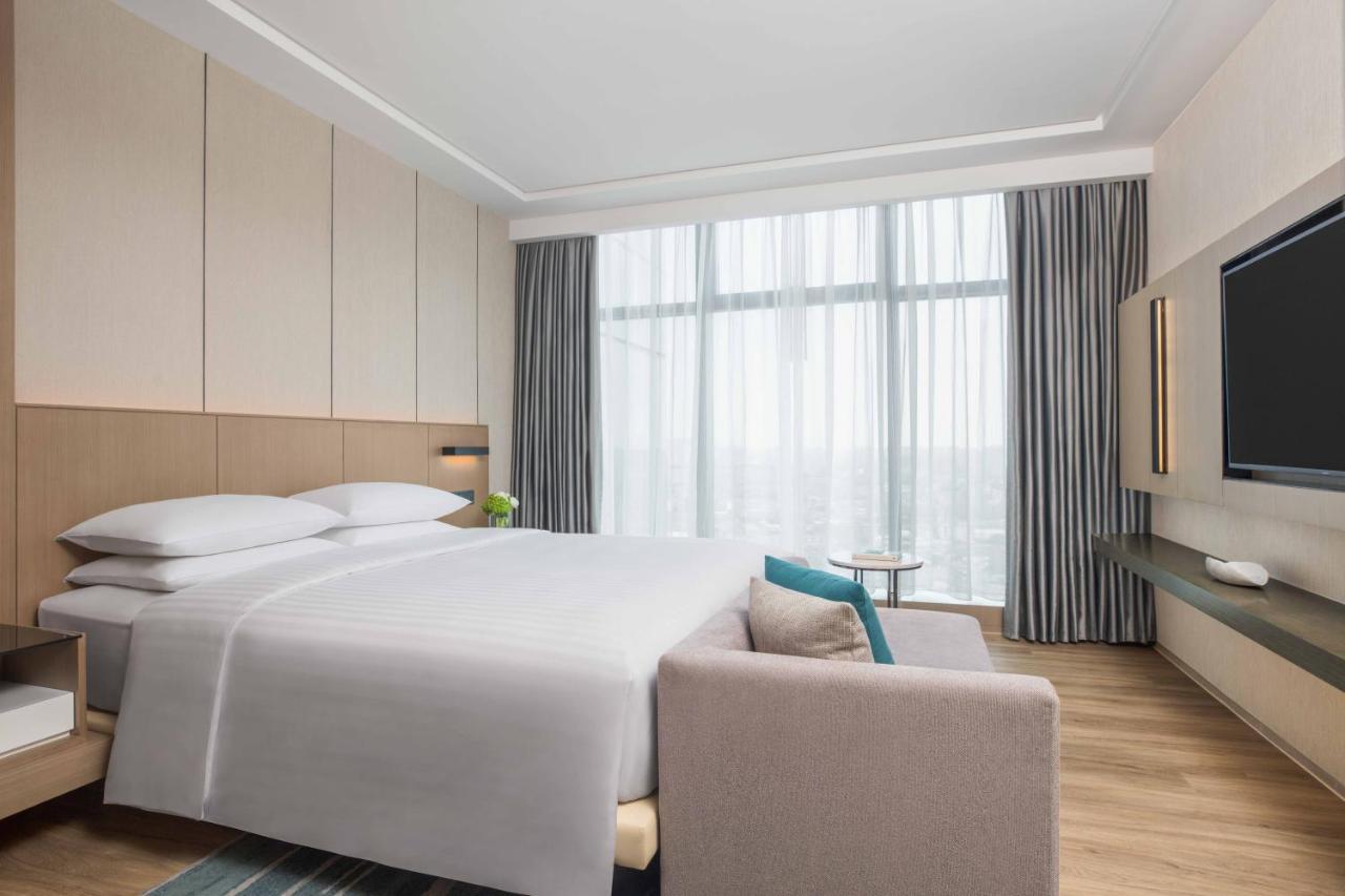 Courtyard By Marriott Shenzhen Bao'An Hotel Buitenkant foto