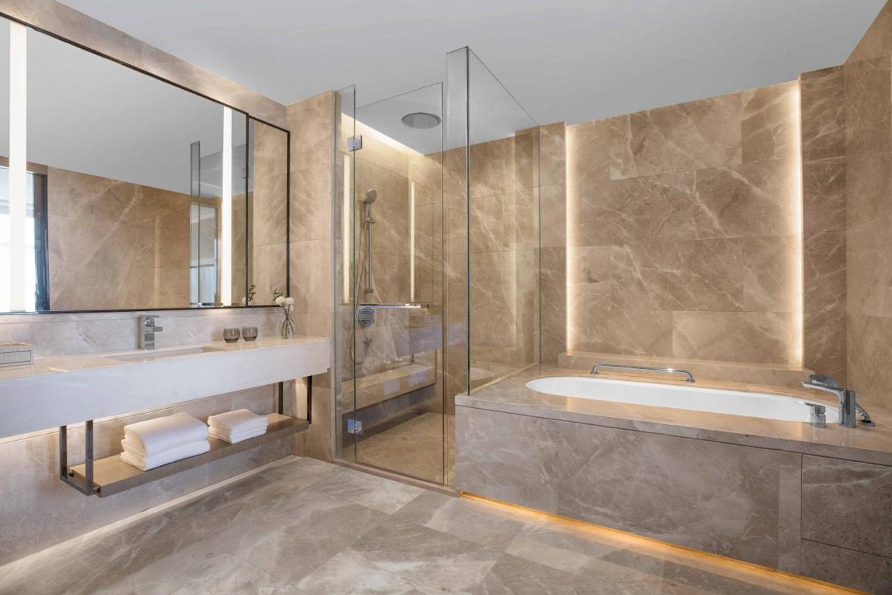 Courtyard By Marriott Shenzhen Bao'An Hotel Buitenkant foto
